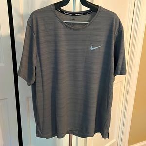 Men’s large Nike Dri-Fit workout shirt, gray